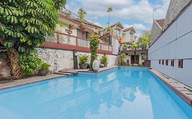 Pondok Gajah Hotel